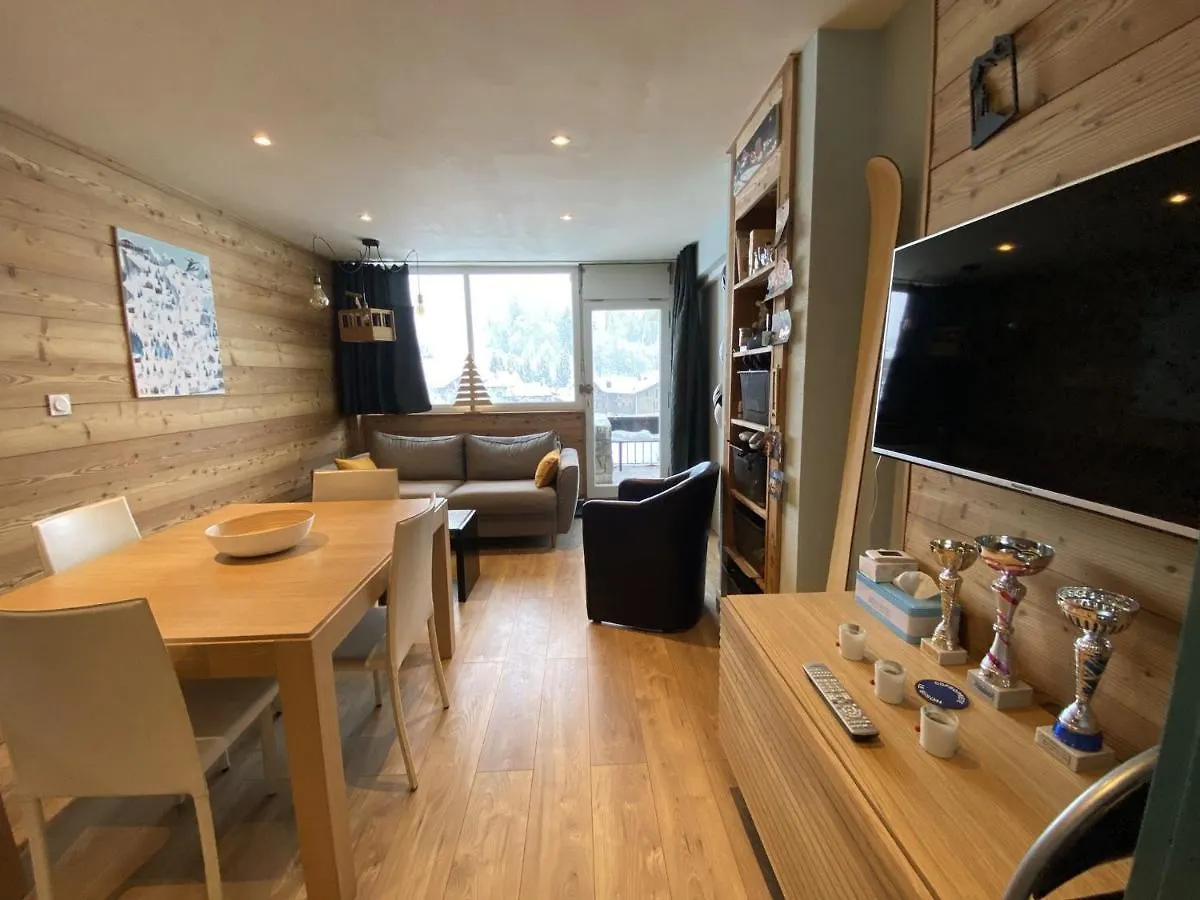 Appartement Cosy Proche Pistes Et Remontees Avec Balcon, Acces Wifi - Fr-1-459-224 La Clusaz Apartment