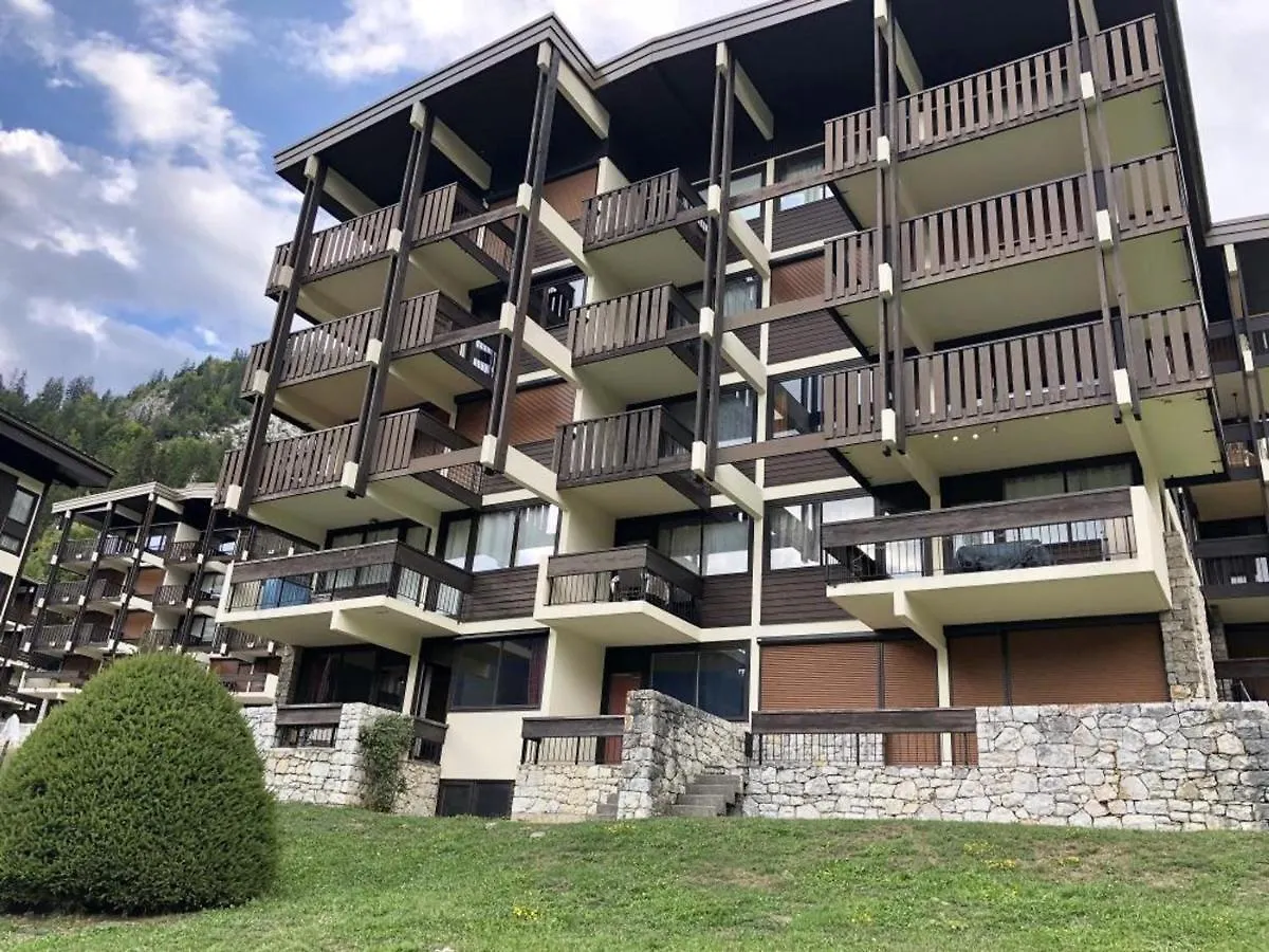 Apartment Appartement Cosy Proche Pistes Et Remontees Avec Balcon, Acces Wifi - Fr-1-459-224 La Clusaz